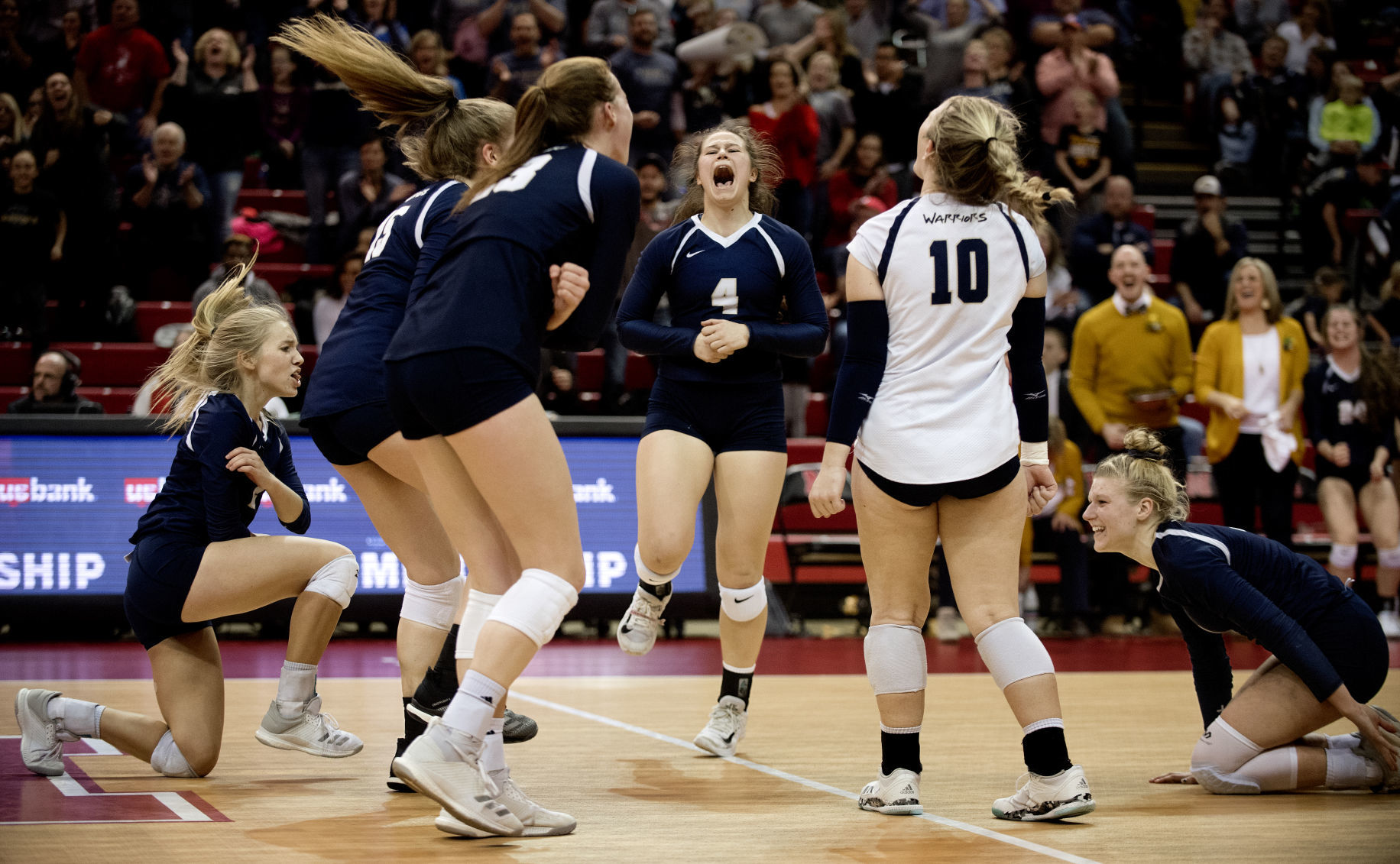 C-1 volleyball, Lincoln Lutheran vs. Wahoo, 11/10/18